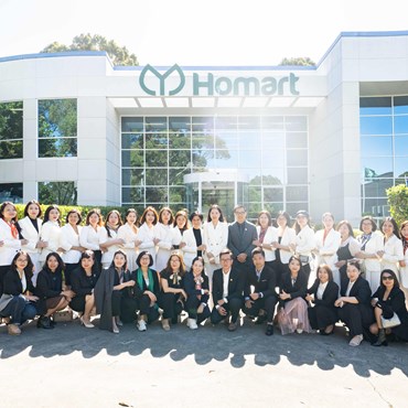 Đoàn công tác của Rosa Bonita tới thăm Homart Pharmaceuticals